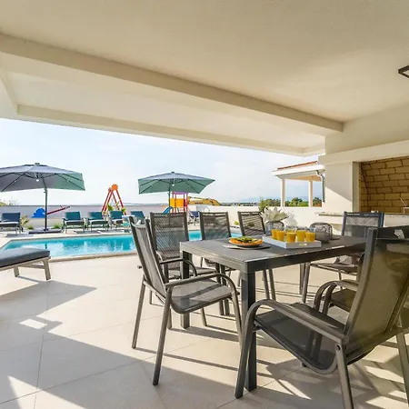 Villa 032 - Adriatic Luxury