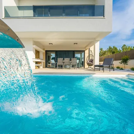 032 - Adriatic Luxury *